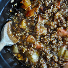 Crockpot Caramel Apple Crumble