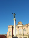 Estatua a Miguel Hidalgo