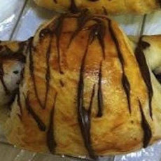 Pain au Chocolat (Chocolate-filled Croissant)