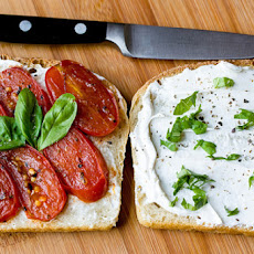 Tomato Basil Sandwiches