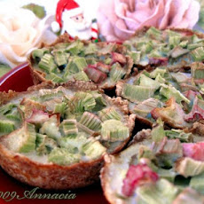 Cookie Crusted Rhubarb Bars