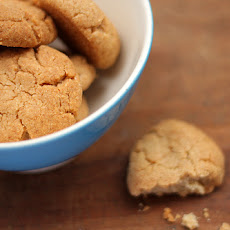 Tahini and Almond Cookies