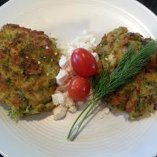 Kabak Mücveri (Turkish Zucchini Fritters)