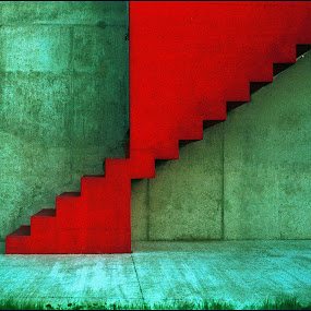 Stairs XL WWW.jpg