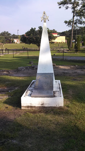 Etowah Masonic Monument