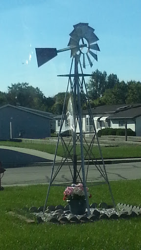 Windmill in DeKalb