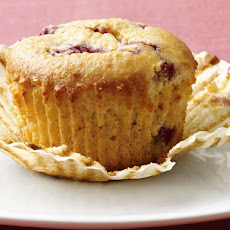 Low-Fat Raspberry-Corn Muffins