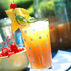 Patio Daddy-O Planter's Punch