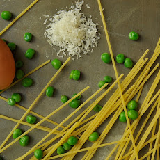 Pasta with Leeks, Peas, Parmesan, and a Fried Egg