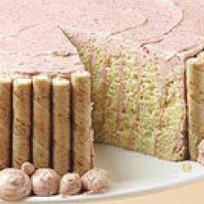 Strawberry Spiral Cake