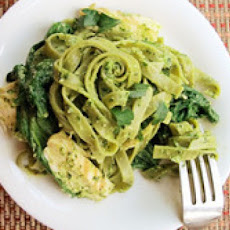 Chicken with Spinach Tagliatelle and Parsley Pesto