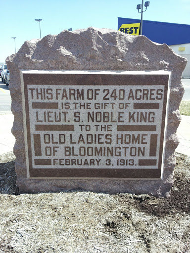 Farm Monument 
