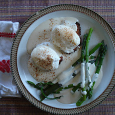 Low Fat Yogurt Hollandaise Sauce