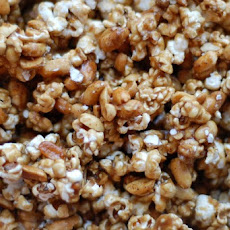 Spicy Peanut Caramel Corn