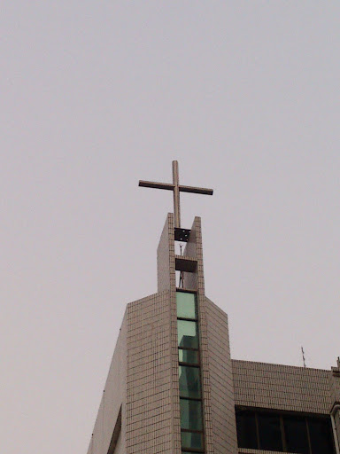 安生教會十字架