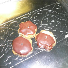 Chocolate Dipped Coffee Cream Fancies