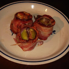 Grilled Fresh Figs and Blue Cheese