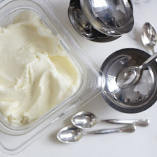 Jeni's Splendid Lemon Cream Ice Cream