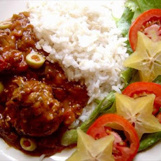 Pollo, Quimbobó Y Platano (Chicken, Okra and Plantain)