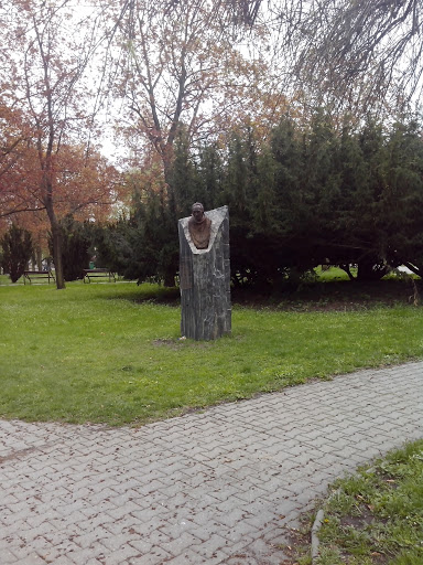 Anastaz Opasek Statue