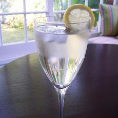 Classic White Wine Spritzer