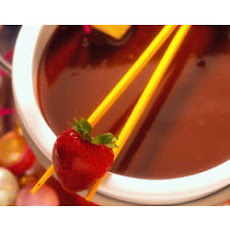 Fudgy Milk Chocolate Fondue