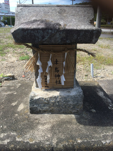 津島神社 祠