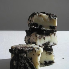 Easy Cookies and Cream Fudge