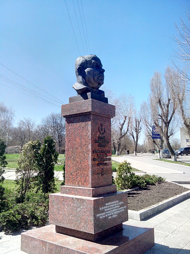 Kuropyatnikov Monument