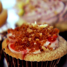 Cinnamon Swirl Sour Cream, Maple Cream Cheese, Strawberry and Bacon Breakfast Cupcake