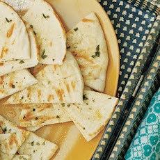 Garlic-Oregano Grilled Pita Bread