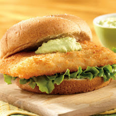 Fish Sandwich with Creamy Avocado Sauce