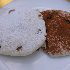Variations on a meringue cookie