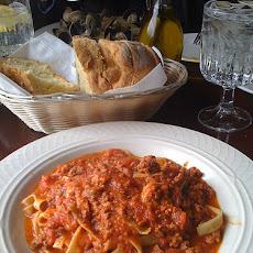 Fettuccini Bolognese
