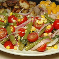 Green Bean Salad With Corn, Cherry Tomatoes & Basil