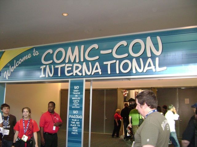 [23 July Comic Con '08 (Preview Night) 002[2].jpg]