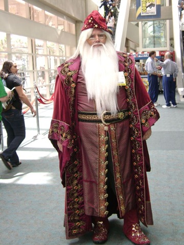 [Con Costumes 015[2].jpg]