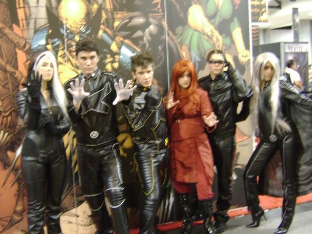 [Con Costumes 002[2].jpg]