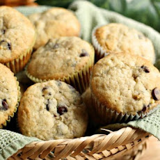 Healthy Banana Chocolate Chip Muffins