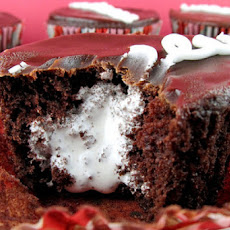 Homemade Hostess Cupcakes