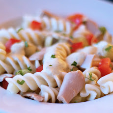 Creamy Pasta Salad With Tuna and Vegetables (Low Fat)