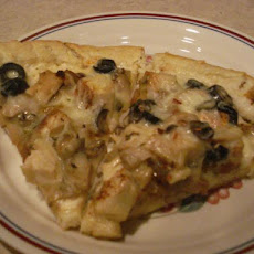 Mika's Chicken Alfredo Pizza
