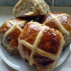 Julia's Hot Cross Buns