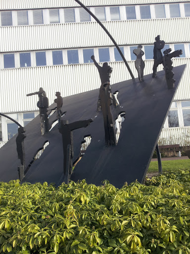 Statyn Vid Postterminalen