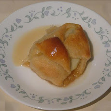 Apple Crescent Treats
