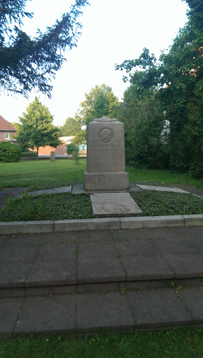 Kriegerdenkmal Sievershausen