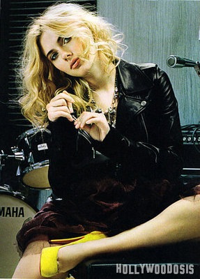 [scarlett johansson nylon 2[13].jpg]