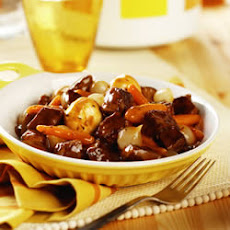 Slow Cooker Simple Beef Bourguignonne