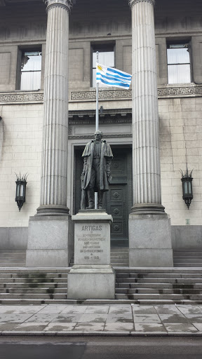 Monumento A José Gervasio Artigas
