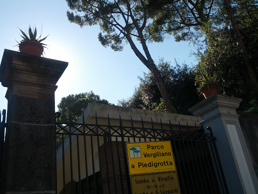 Parco Virgiliano A Piedigrotta 